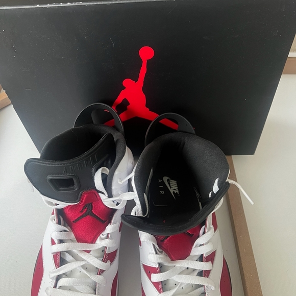 Jordan 6 carmine - Picture 3 of 4